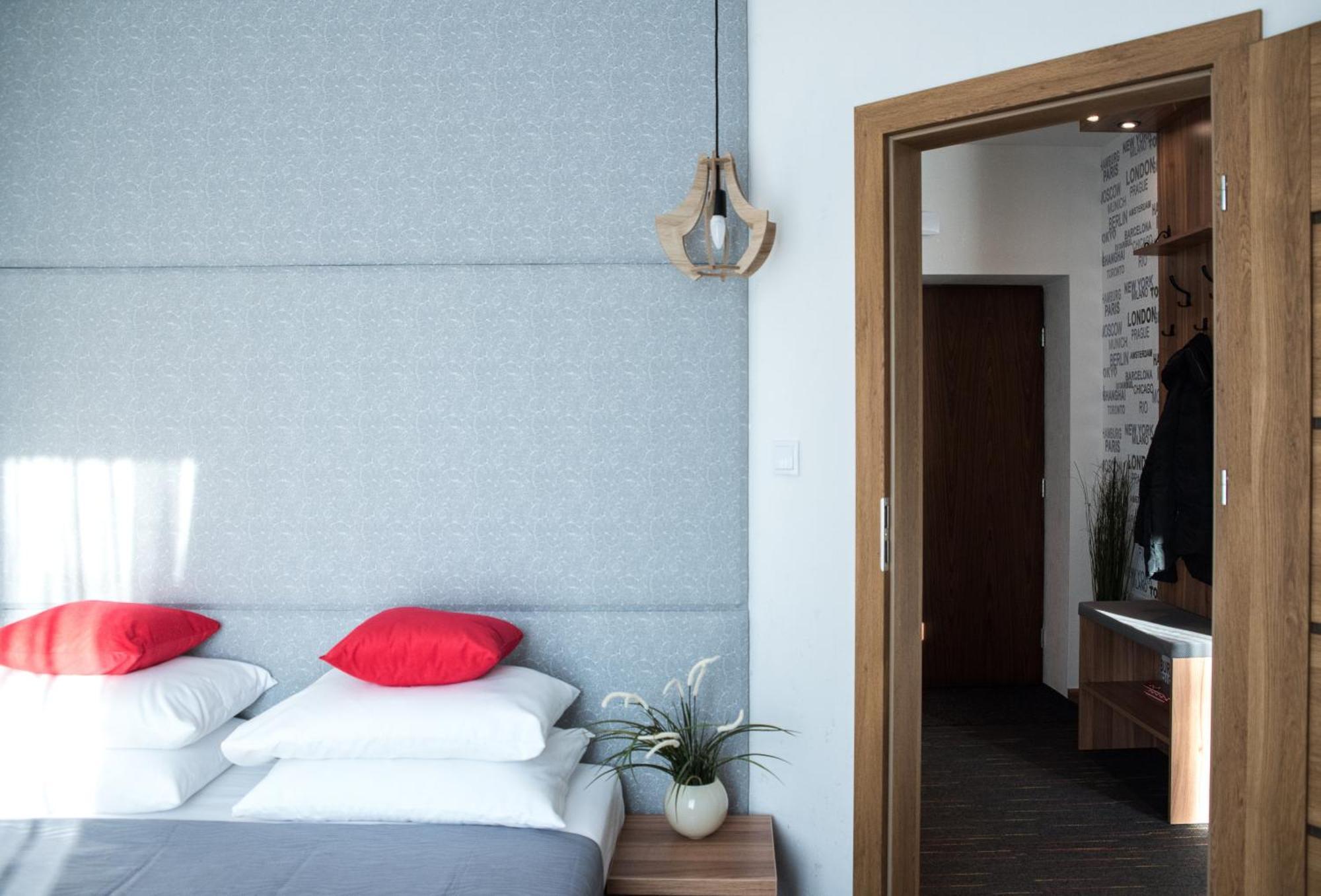 Apartamenty Czestochowa Eu 'Garaz Gratis' Екстер'єр фото