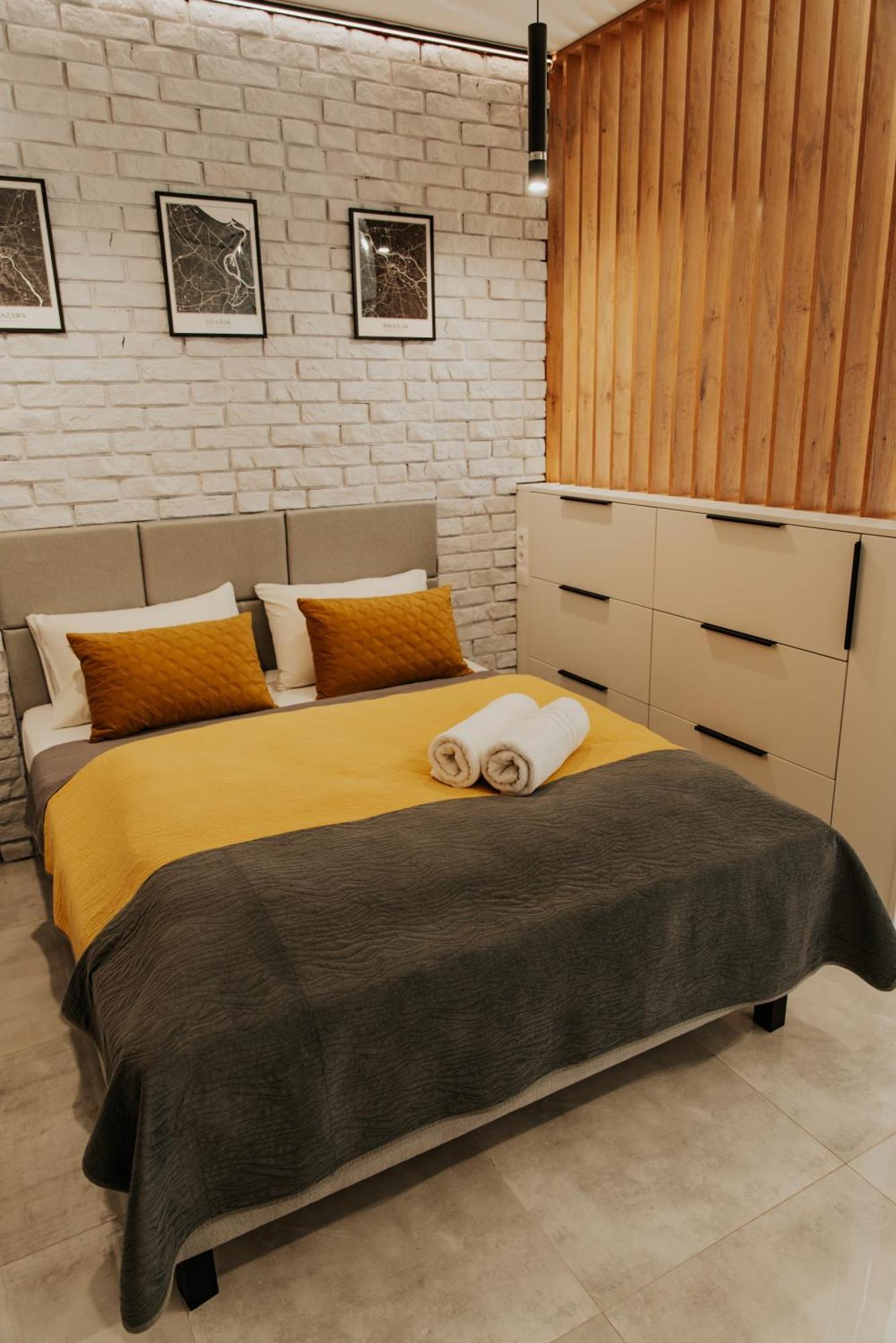Apartamenty Czestochowa Eu 'Garaz Gratis' Екстер'єр фото